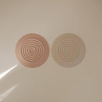 mushie Silicone Drain Stopper 2-Pack | 5.5 inch Diameter Bathtub Flat Suction - Image 3