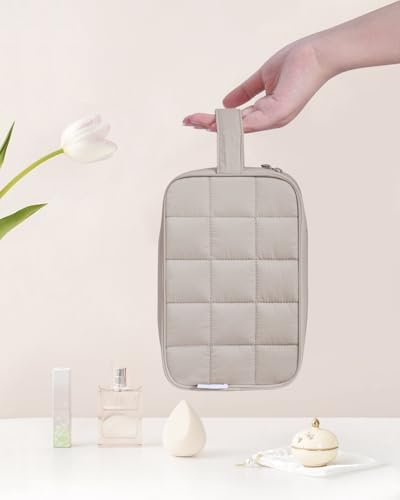 Narwey Quilted Travel Toiletry Bag - Image 6