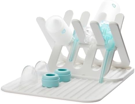 Munchkin Bottle Drying Rack and Mat, Holds 8 Bottles, Pump Parts, & Accessories by Munchkin