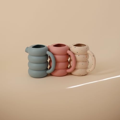 mushie Silicone Watering Can | Bath and Outdoor Play - Image 4