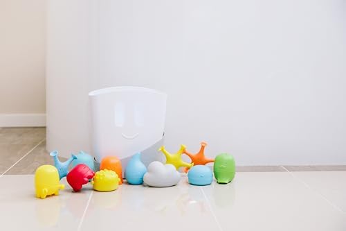 Ubbi Baby Bath Time Essential Gift Set, Includes Drying Bin and 11 Bath Toys - Image 4