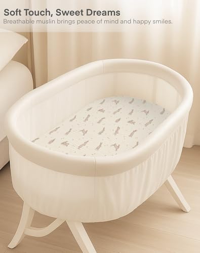 Muslin Bedside Bassinet Sheets 2 Pack - Image 3