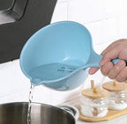 3PCS Plastic Bathing Ladle Spoons Kitchen Accessories Bathroom Water Scoop Cup - Image 4