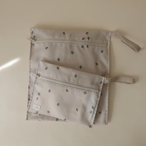 mushie Water Resistant Wet Bags | Large & Small Reusable Storage Bag - Image 2
