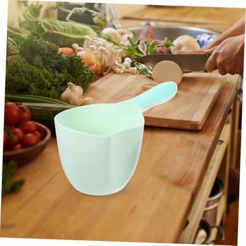 4pcs Plastic Bath Rinse Cup Water Scoop Ladle - Image 6