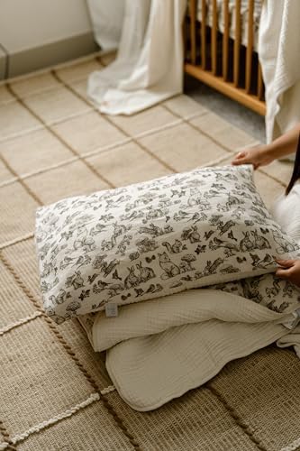 Oilo Woodland Crib Bedding Set, 5-Layer Organic Cotton Muslin Crib Quilt & Sham - Image 2