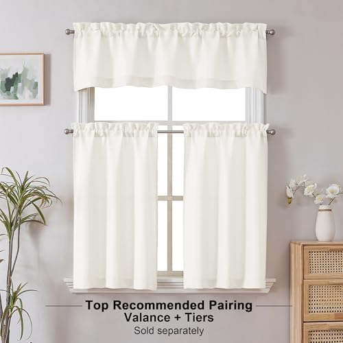 Chyhomenyc Yellowish Cream Valance - Image 2