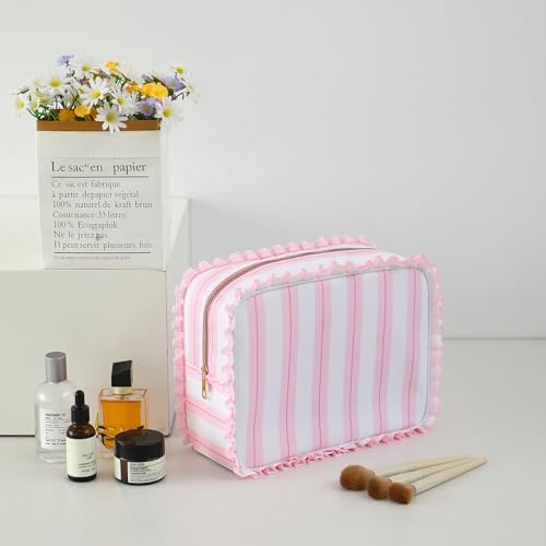 Ruffled Makeup Bag - Image 2