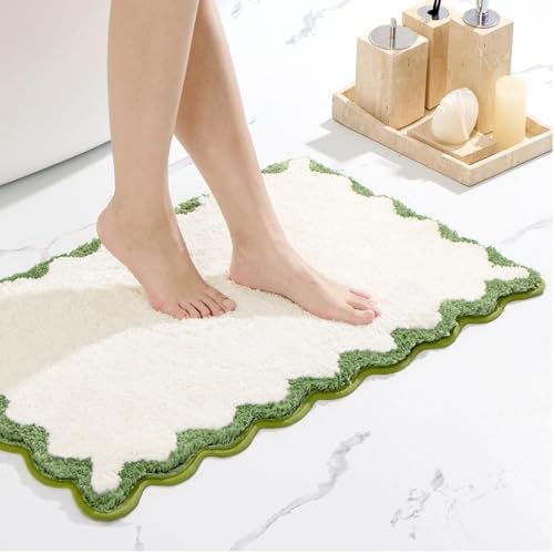 ORTIGIA Scalloped Green Bath Mat Non Slip Washable by ORTIGIA