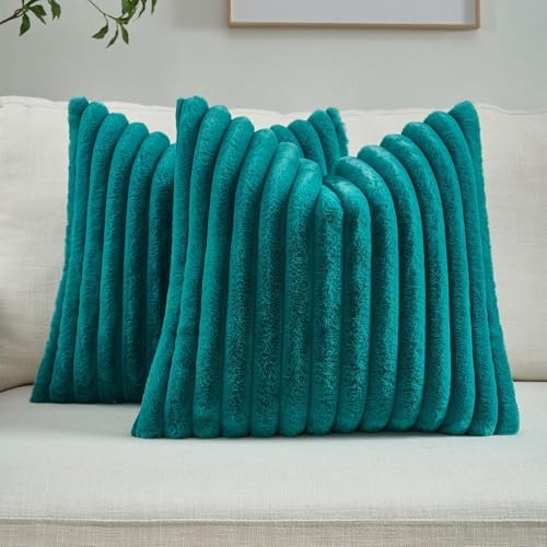 FUTEI Pack of 2 Faux Fur Throw Pillow Covers 28x28 Inch by FUTEI