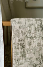 Oilo Vintage Safari Crib Bedding Set, 5-Layer Organic Cotton Muslin Crib Quilt - Image 6