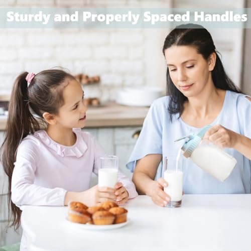 32oz Glass Pitcher with Lid & V-shaped Pour Spout - Image 4
