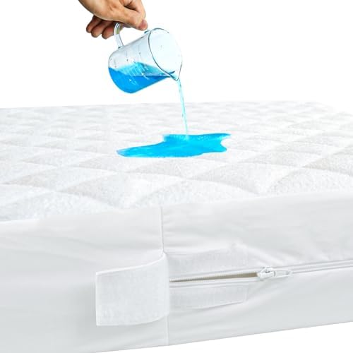 Zippered Crib Mattress Protector Waterproof, 6-Sided Encasement by Bilobanbabybedding