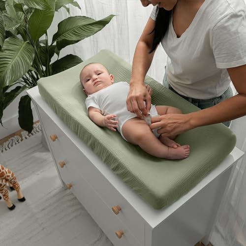 Comfy Cubs Muslin Fitted Changing Pad Cover - Image 2