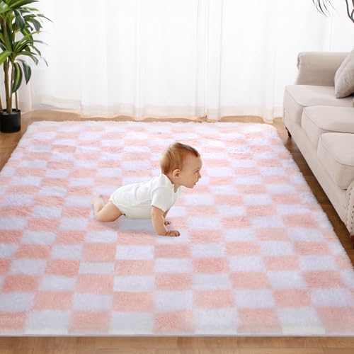 Super Soft Rug for Bedroom, 5x8 Ft Pink and White Area Rug Classic Checkered by TOOHUB