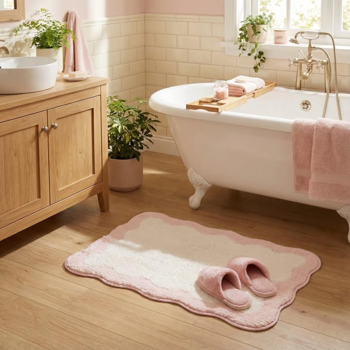 GRANNY SAYS Waved Pink Bathroom Rug, Cute Scalloped Bath Mat - Image 3