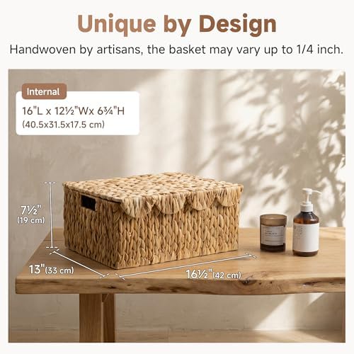 StorageWorks Scalloped Wicker Basket - Image 2