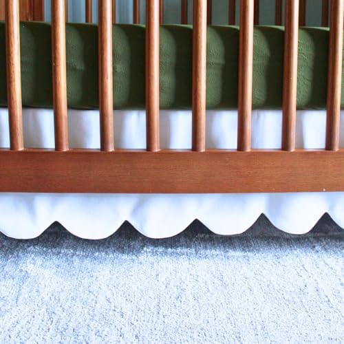 100% Microfiber Scalloped Mini Crib Skirt 24"x 38" - Image 3