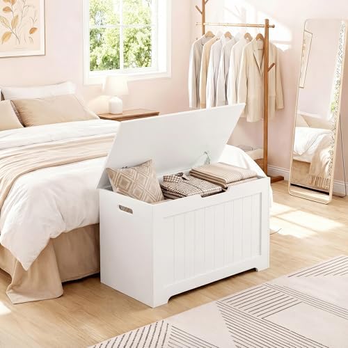 Storage Chest with Flip-top Lid, Large Wood Trunk Bench with Safety Hinge - Image 4