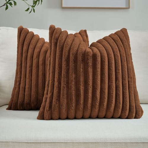 FUTEI Pack of 2 Faux Fur Throw Pillow Covers 18x18 Inch by FUTEI