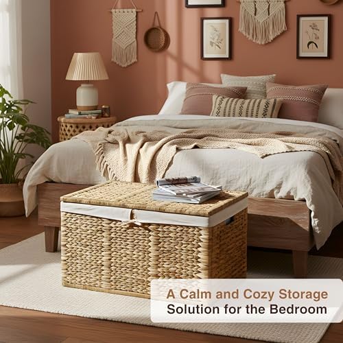 30 in Wicker Storage Trunk - Image 4