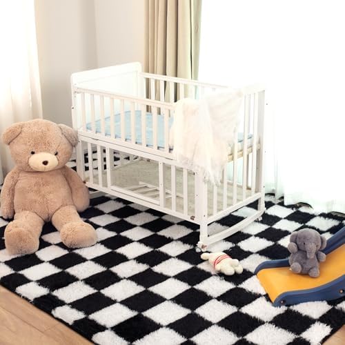 Super Soft Rug for Bedroom, 4x6 Ft Black and White Area Rug Classic Checkered - Image 6