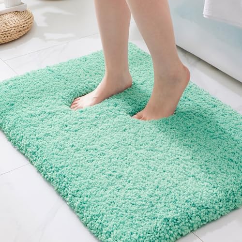 ILANGO Bathroom Rugs 24" × 17", Extra Soft Absorbent Microfiber Bath Rugs by ILANGO