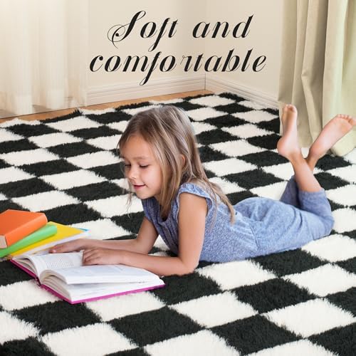 Super Soft Rug for Bedroom, 4x6 Ft Black and White Area Rug Classic Checkered - Image 5