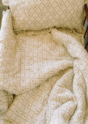 Oilo 100% Organic Premium Cotton Muslin Crib Quilt & Sham Set, Print and Solid - Image 4