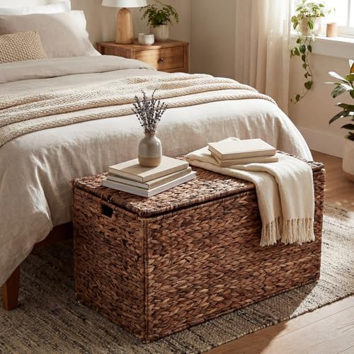 Wonderjune 30 x 17.7 x 17.7 Inch Water Hyacinth Wicker Storage Trunk - Image 4