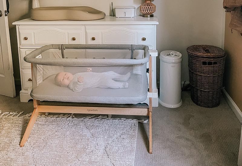 Newton Baby Bassinet Fitted Sheet 2-Pack, Breathable Muslin - Image 7